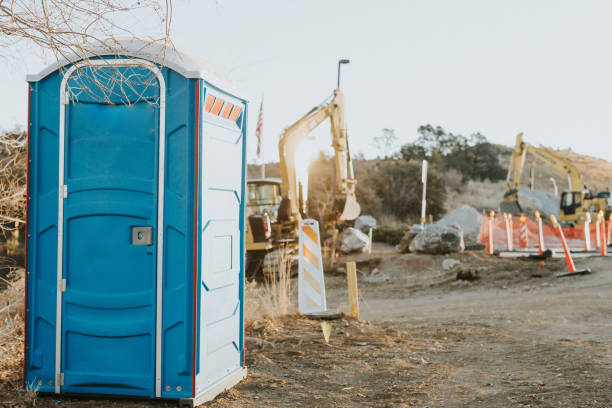 Portable Toilet Options We Offer in Maysville, GA